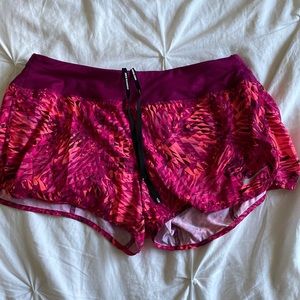 Nike Dri-fit colorful shorts, Size Large